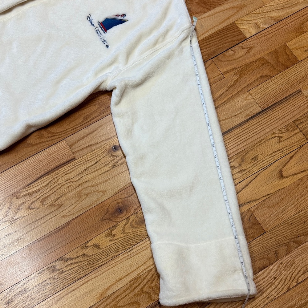 Disney Cruise Line Deluxe Plush Embroidered Spa Robe ONE SIZE - Picture 5 of 14